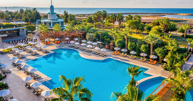 The Commodore Elite Suites and spa